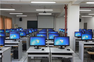 高職院公共計算機房 信息技術服務的核心樞紐